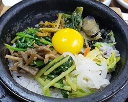 귀빈돌솥밥