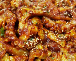 출출할땐 손 칼국수 