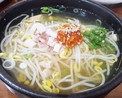 전주식콩나물국밥 콩두울