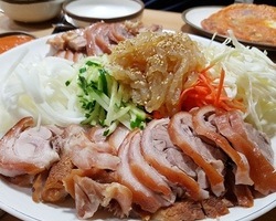 황금족발 한남대점